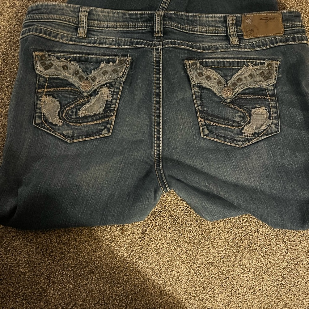 Silver Jeans Tuesday 18x33 boot cut mid rise